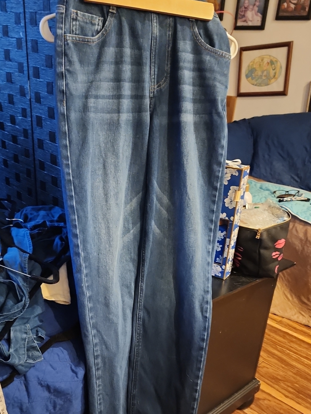 Halara Pull On Straight Leg Jeans
